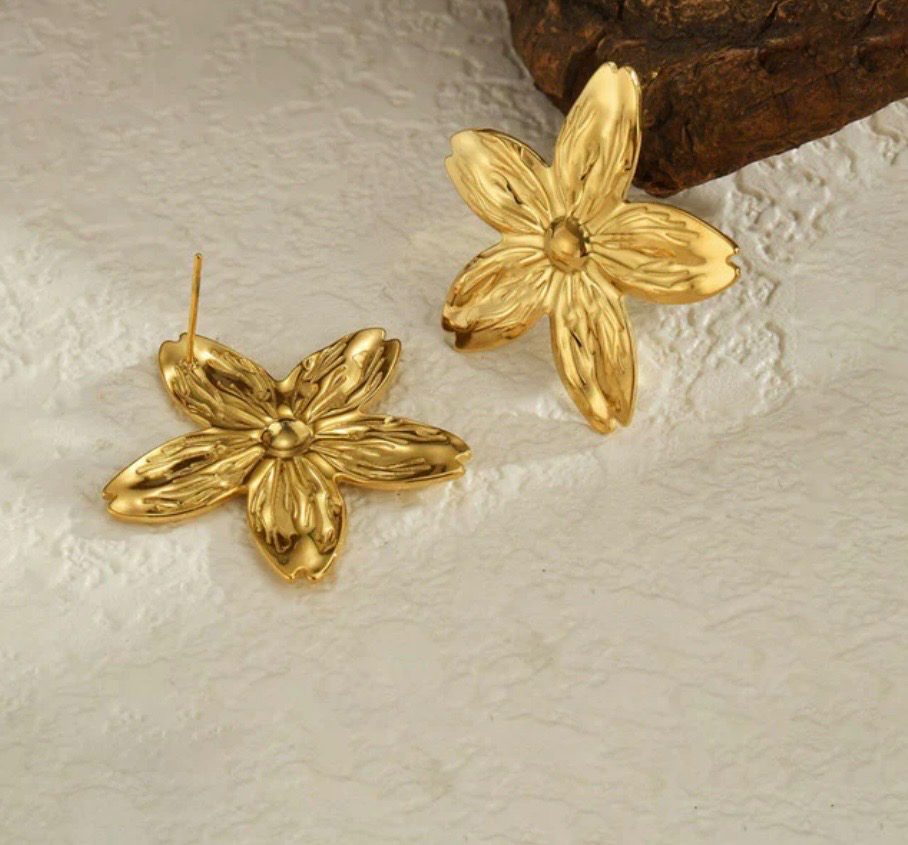 Flower earrings