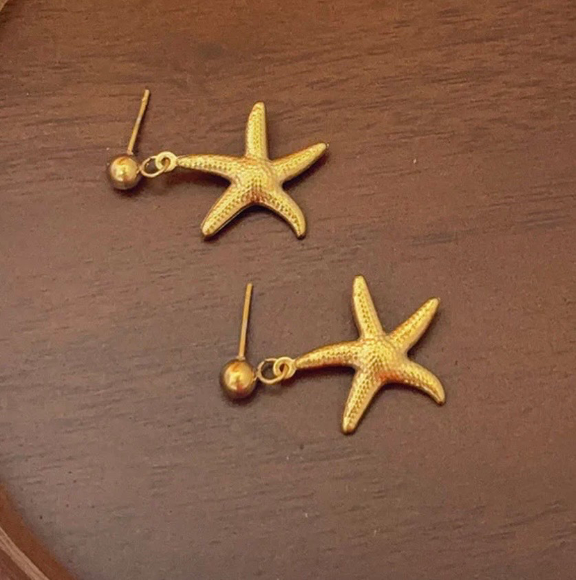 Starfish earrings